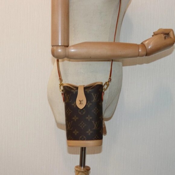 LOUIS VUITTON Monogram Fold Me Pouch Shoulder Bag M80874 LV Auth 84679S - Picture 3 of 16